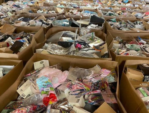 AMAZON HIGH PIECE BIN STORE TRUCKLOAD